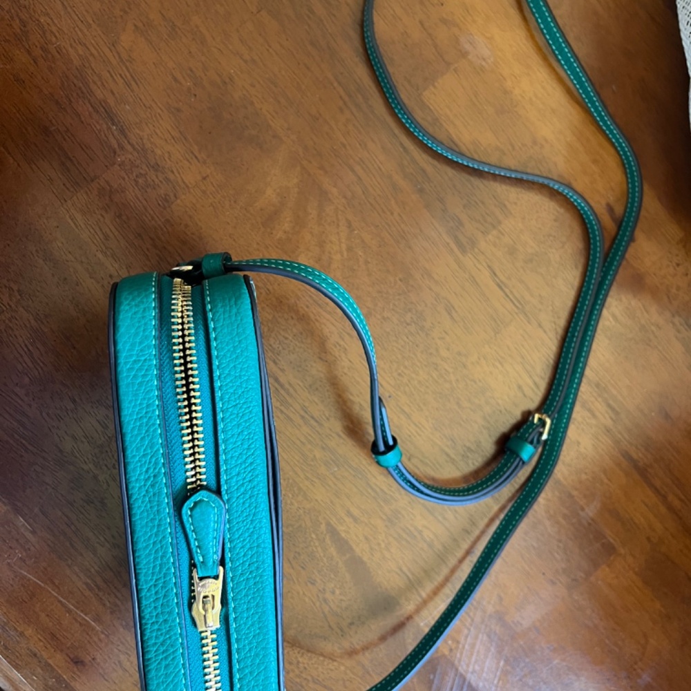 Coach crossbody purse - Picture 2 of 9